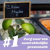 3 tips om je deze zomer te onderscheiden als ijsslalon ☀️

1. Zorg voor een aantrekkelijke presentatie van je ijs. Investeer in duidelijke smaakkaartjes, mooie disposables en een nette ijsvitrine waar klanten hun favoriete smaken kunnen kiezen.

2. Vinden je gasten het lastig om te kiezen uit de vele smaken in je vitrine? Neem de tijd om hen een hapje te laten proeven! Zo verleid je gasten gemakkelijk tot het bestellen van een extra smaak.

3. Experimenteer met seizoensgebonden smaken die passen bij de zomer, zoals vers fruitijs of verfrissende sorbets. Zo zorg je voor een unieke ervaring.