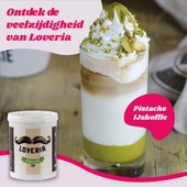 Met de Loveria-lijn van Leagel kun je alle kanten op. Maak een heerlijke cremino, gebruik het om je ijs te marmeren, decoreer je ijstaarten of maak een heerlijke ijskoffie! Loveria is beschikbaar in diverse smaken.

Wil jij het recept voor deze Pistache IJskoffie ontvangen? Schrijf 'RECEPT' in de comments en wij sturen het in een privébericht naar je op! 💚